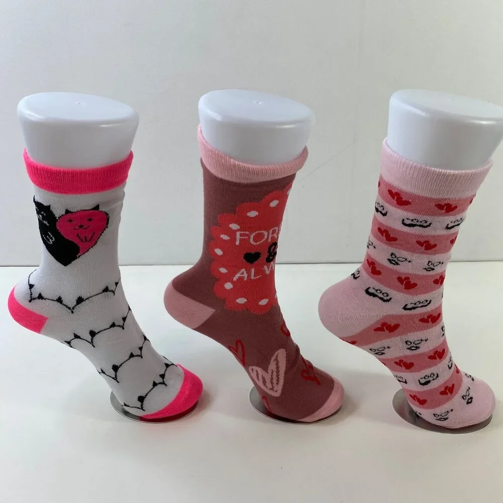 3-Pack Womens Valentines Themed Cat & Heart Design Novelty Socks
